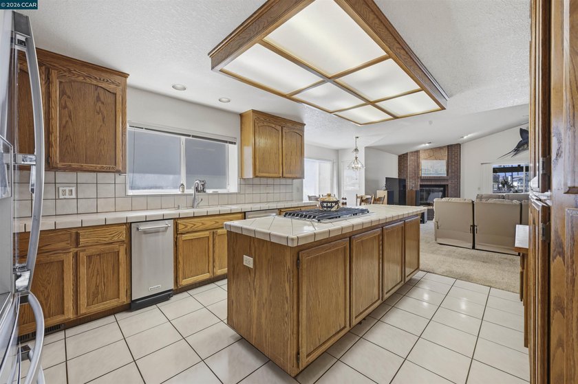 Enjoy stunning water views from this spacious single story - photo 17