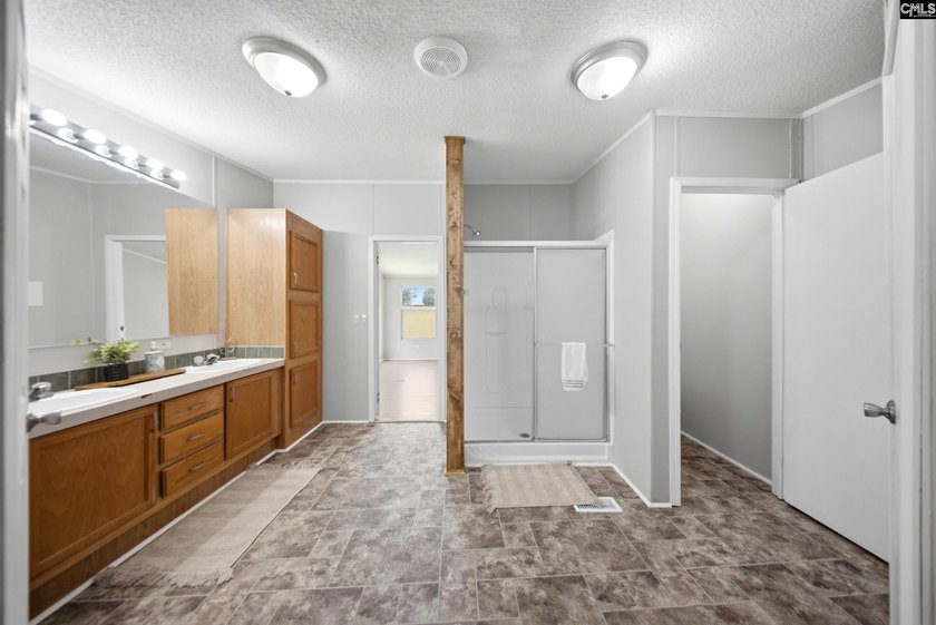 Welcome to 7580 Columbia Highway-where modern updates meet - photo 20