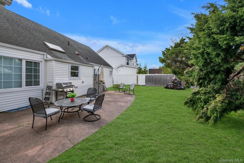 Move Right Into This Updated 4 Bedroom, 3 Bath Expanded Ranch in - photo 22