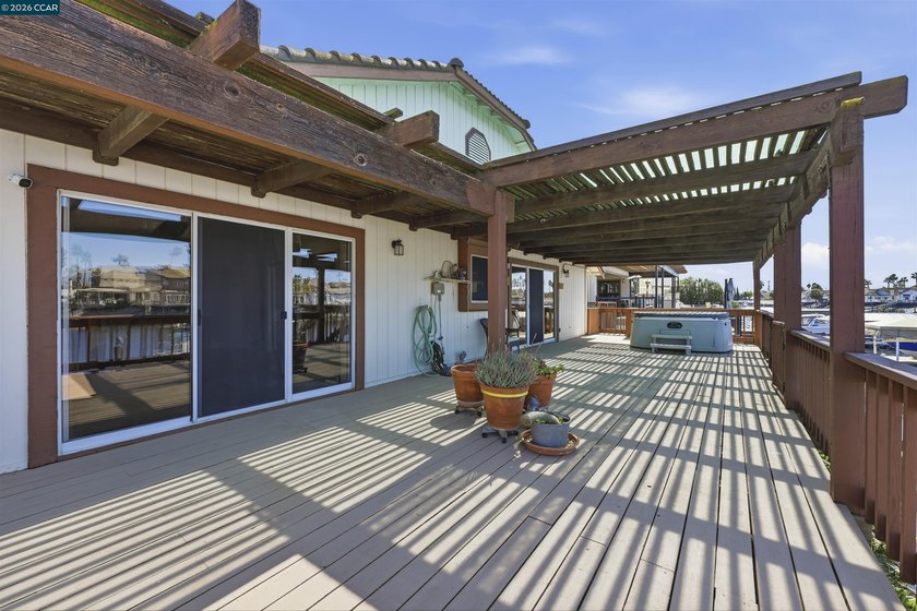 Enjoy stunning water views from this spacious single story - photo 29