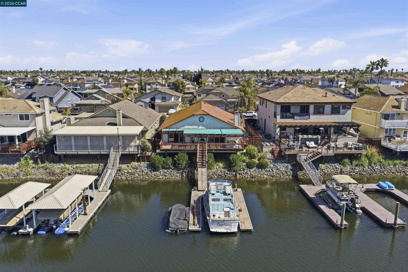 Enjoy stunning water views from this spacious single story - photo 31