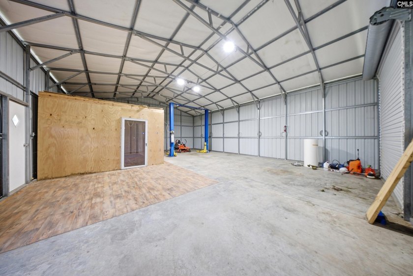Welcome to 7580 Columbia Highway-where modern updates meet - photo 37