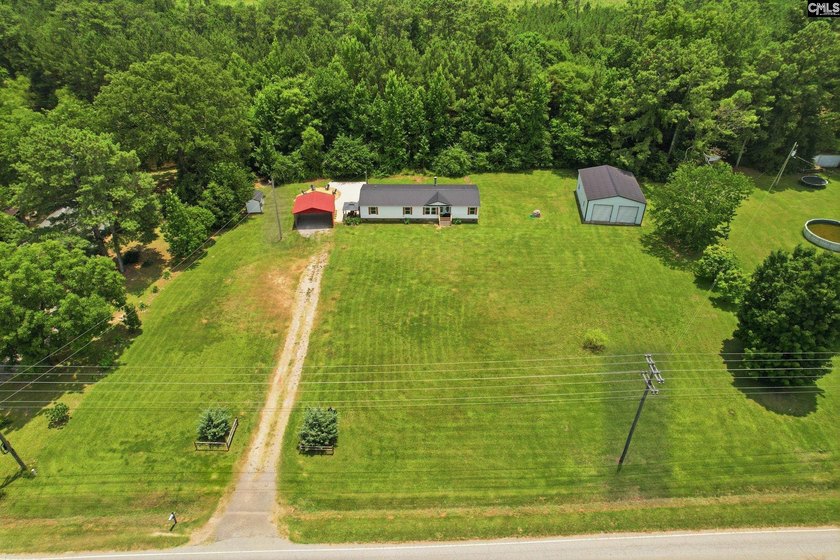 Welcome to 7580 Columbia Highway-where modern updates meet - photo 39