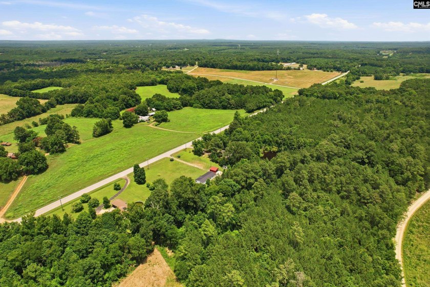 Welcome to 7580 Columbia Highway-where modern updates meet - photo 47
