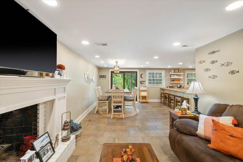 Lakefront living at its finest! Nestled on a beautiful 1-acre - photo 21