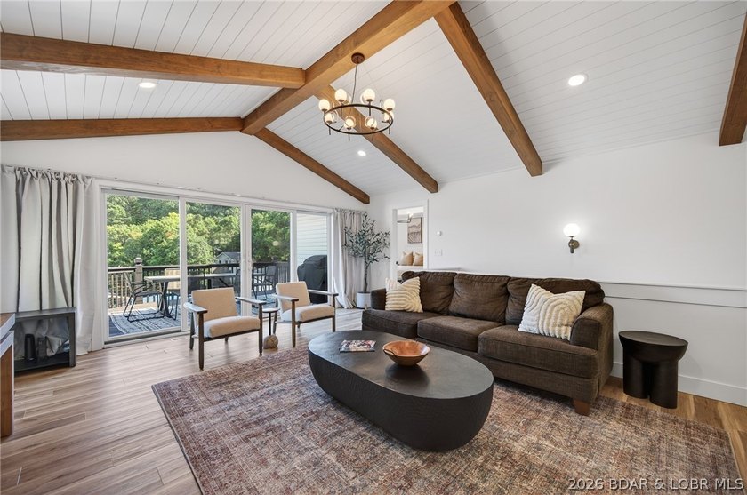 Absolutely charming lake home completely remodeled with great - photo 24