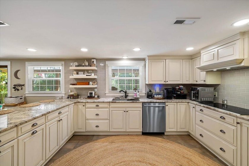 Lakefront living at its finest! Nestled on a beautiful 1-acre - photo 24
