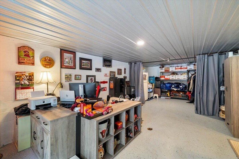 Lakefront living at its finest! Nestled on a beautiful 1-acre - photo 31