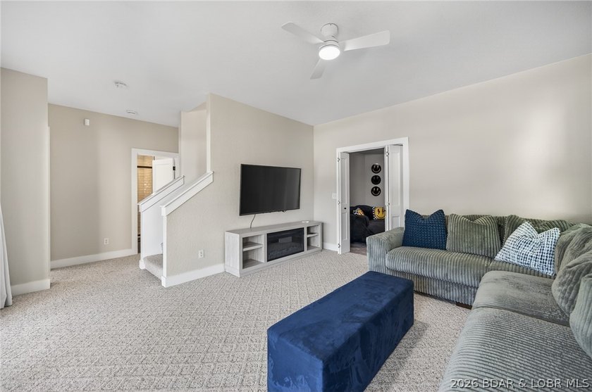 Absolutely charming lake home completely remodeled with great - photo 32