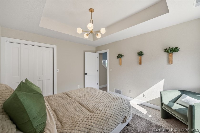 Absolutely charming lake home completely remodeled with great - photo 40