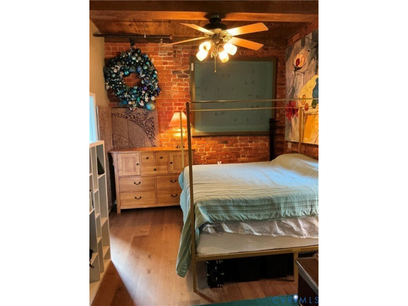 Cedar Works was converted to Condo's in approximately 2007. The - photo 15