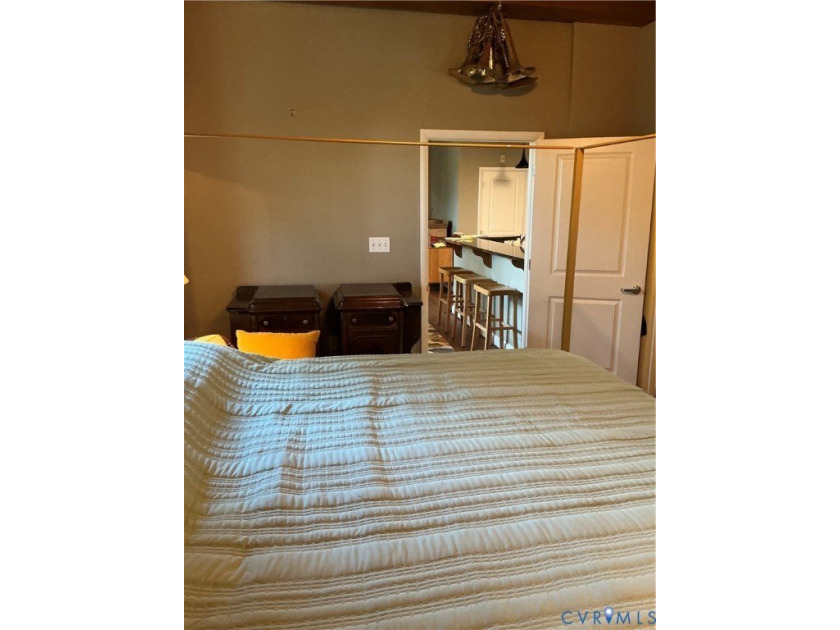 Cedar Works was converted to Condo's in approximately 2007. The - photo 16