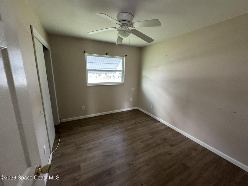 No HOA! Enjoy a light and bright interior with a fully fenced - photo 10