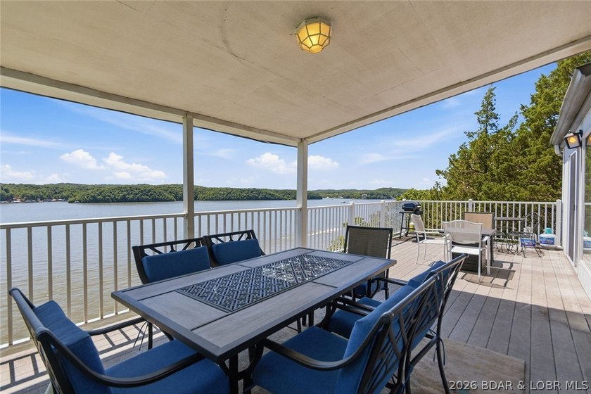 Amazing lakefront with wide open, main channel views in - photo 34