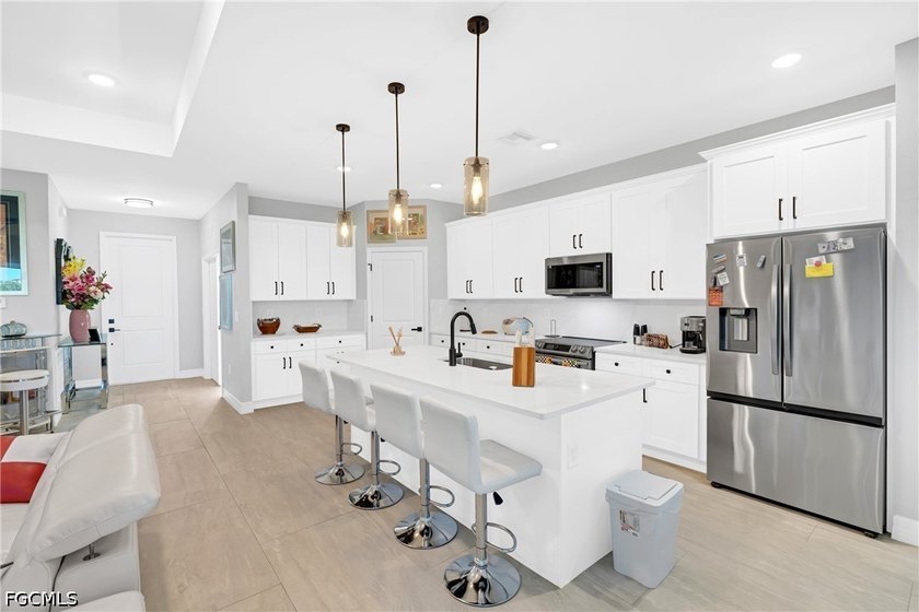 Welcome to 17481 Belie Way in Punta Gorda, a beautifully - photo 15