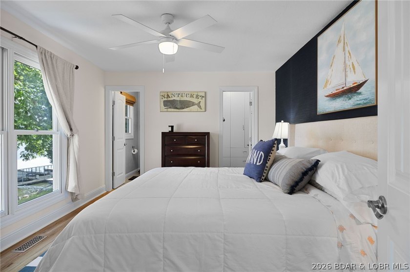 The ultimate Lake of the Ozarks retreat awaits at this premier - photo 18