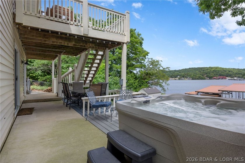 The ultimate Lake of the Ozarks retreat awaits at this premier - photo 41
