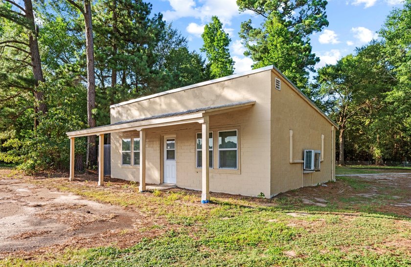 Endless possibilities await with this one of a kind property! - photo 24
