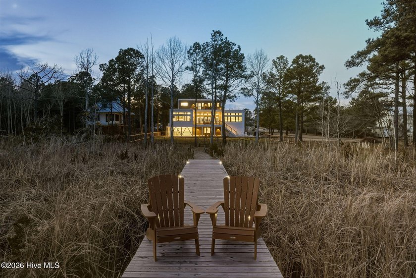 **A Private Waterfront Estate on Topsail Sound** Perfectly - photo 5