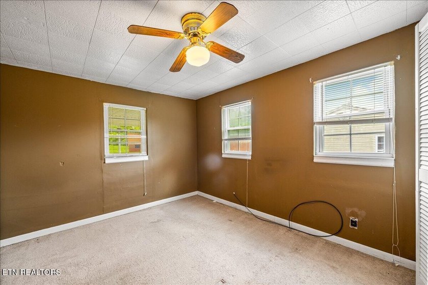 503 S Indiana Ave - photo 20