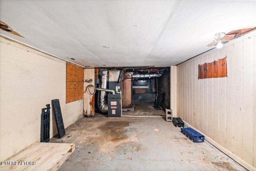 503 S Indiana Ave - photo 46