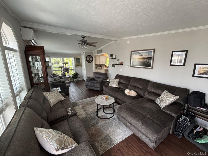 Welcome to Glenwood Village a 55+ Manufactured Home Community - photo 5
