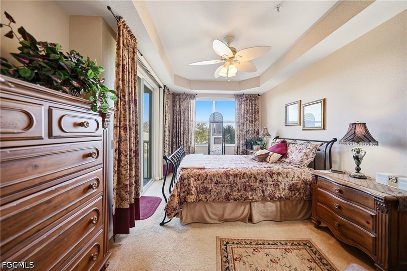 Welcome to the highly sought after gated community of Fountain - photo 18