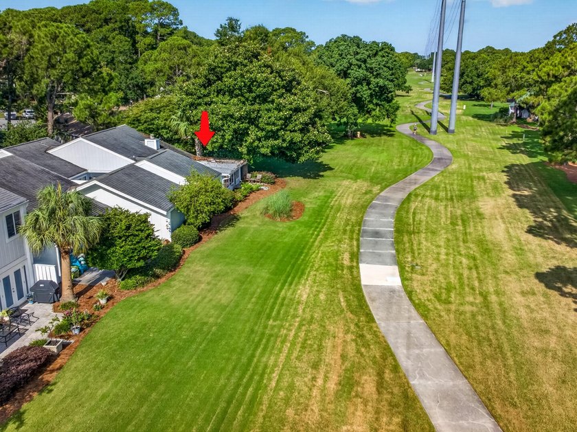 Nestled within the charming Linkside neighborhood of the - photo 42