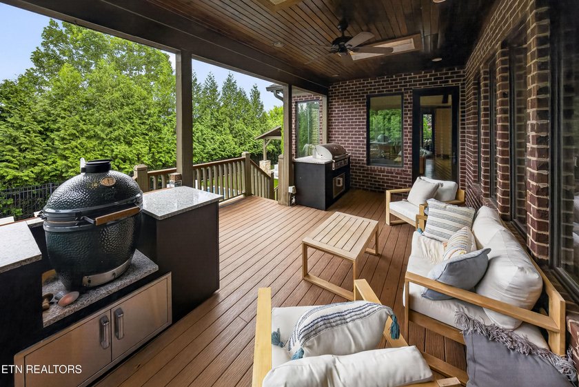 Located in coveted Jefferson Park, this traditional home with - photo 47