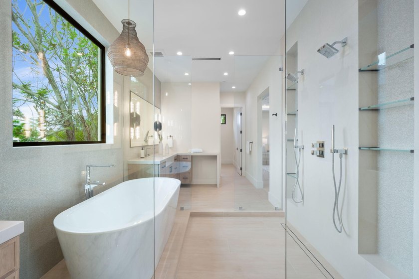 LIVE YOUR DREAM! RARE luxurious designed home on Corner Lot of - photo 29