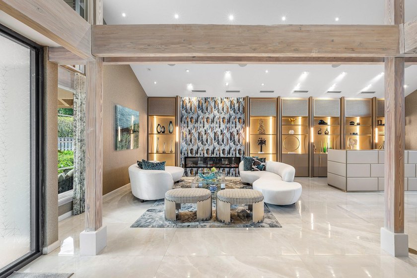 Contemporary Boca Raton Masterpiece with private 82-foot - photo 14