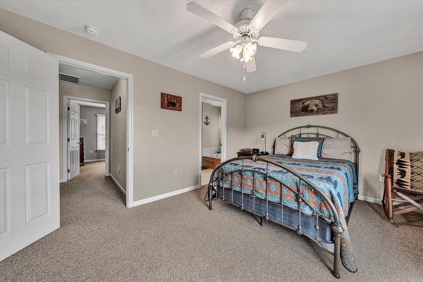 Enjoy Turn-Key Waterfront Living in Westlake Pointe. Mostly - photo 19