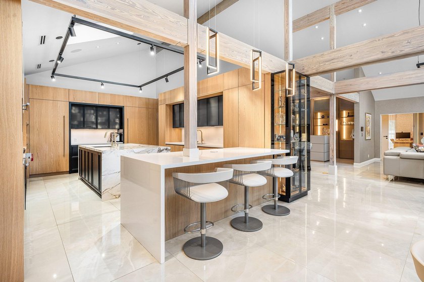 Contemporary Boca Raton Masterpiece with private 82-foot - photo 26