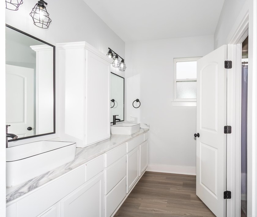 THIS BREATHTAKING HOME IS IN THE NORTHLAKE SUBDIVISION IN - photo 30
