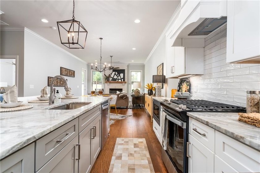 Experience the epitome of luxurious, age-targeted living at - photo 3