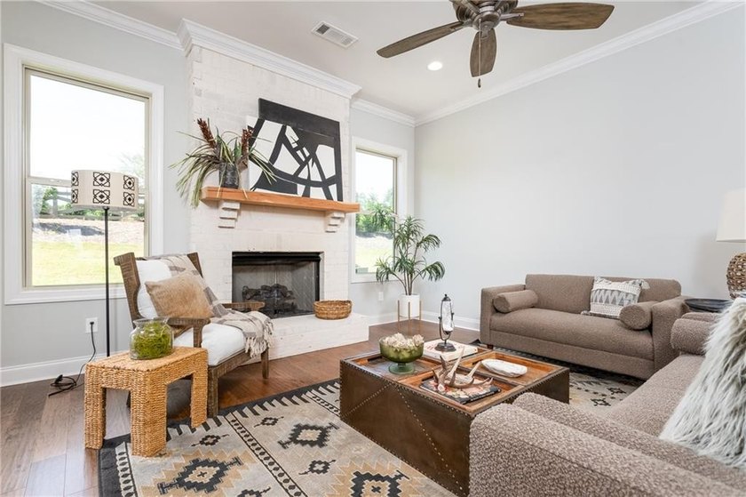 Experience the epitome of luxurious, age-targeted living at - photo 8