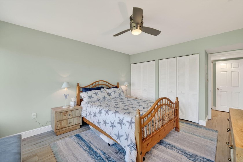 Fabulous ocean &amp; sunset views!! Beautiful 2-bedroom 2-bath - photo 23
