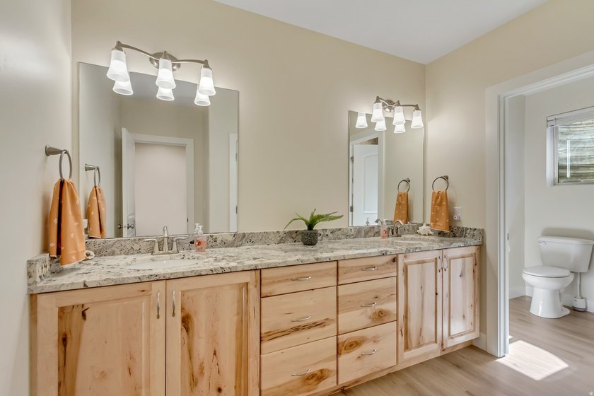 $50,000 PRICE REDUCTION!!! SELLER IS ALSO OFFERING $8,000 toward - photo 25