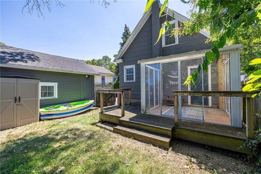 Welcome to this picture-perfect Colonial in the heart of the - photo 28