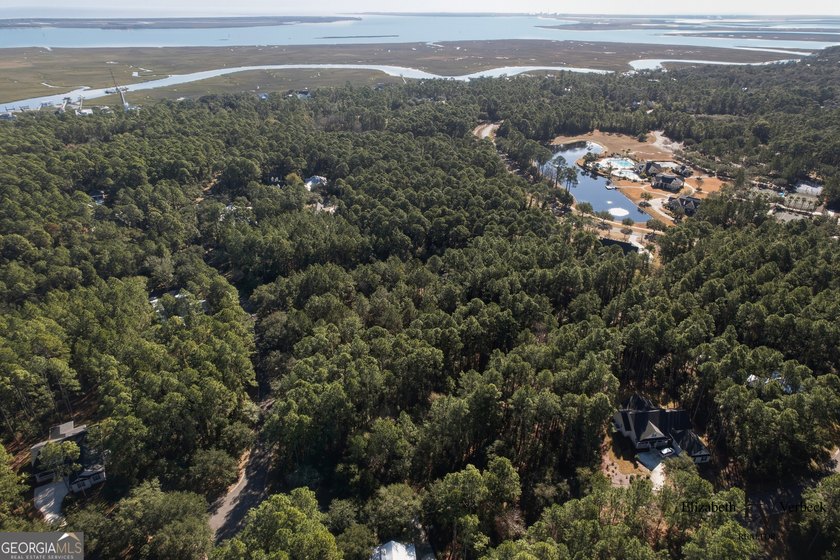 Build your coastal dream home in the gated Cumberland Harbour - photo 3
