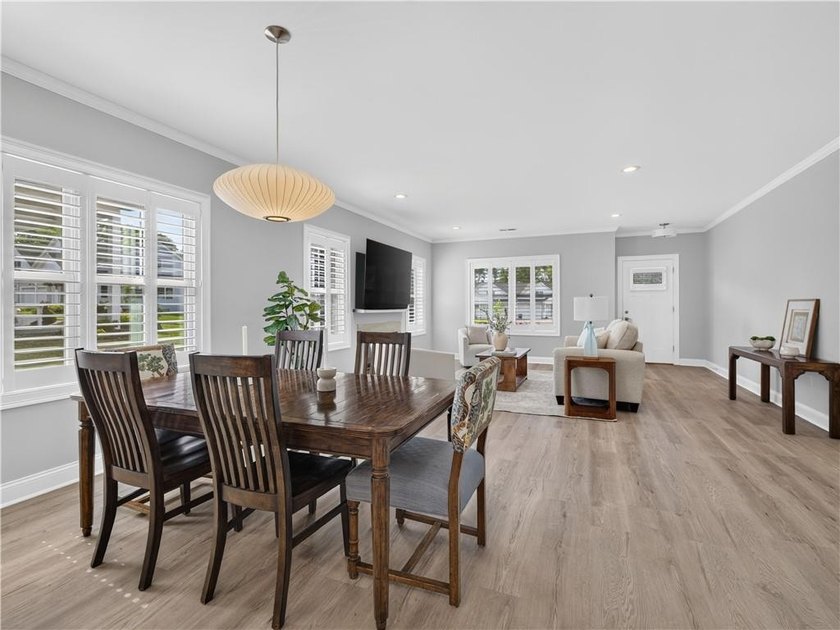 Welcome to effortless coastal living in a sought-after Westerly - photo 16