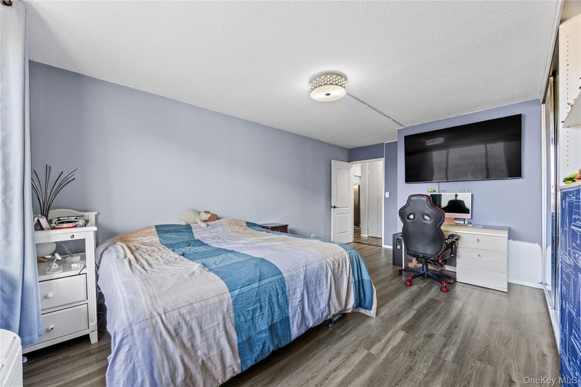 Rare Opportunity at the prestigious Village Mall at Hillcrest - photo 8