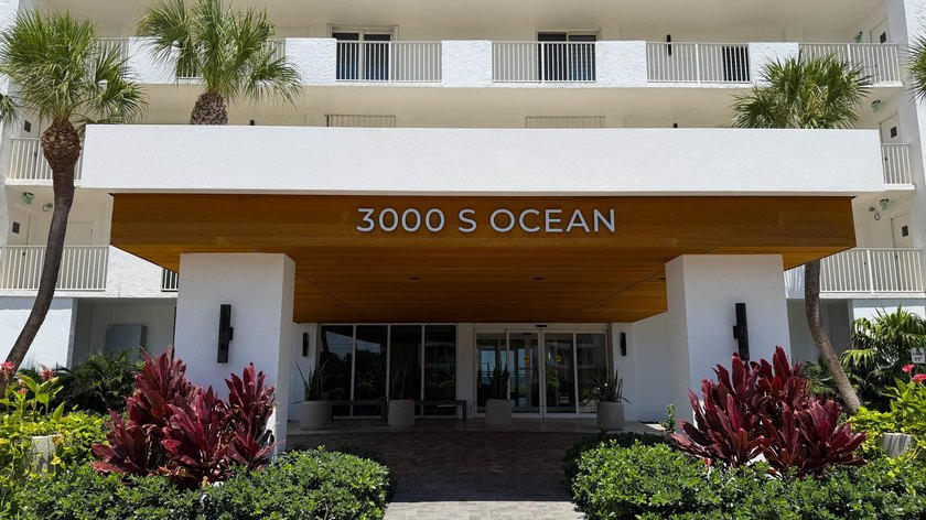 Direct oceanfront on the 14th floor of Three Thousand South- a - photo 22