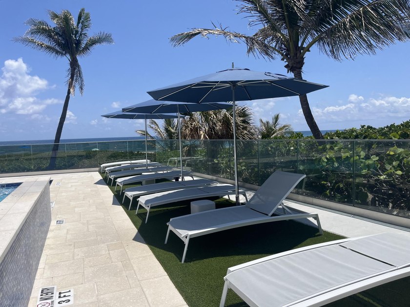 Direct oceanfront on the 14th floor of Three Thousand South- a - photo 24