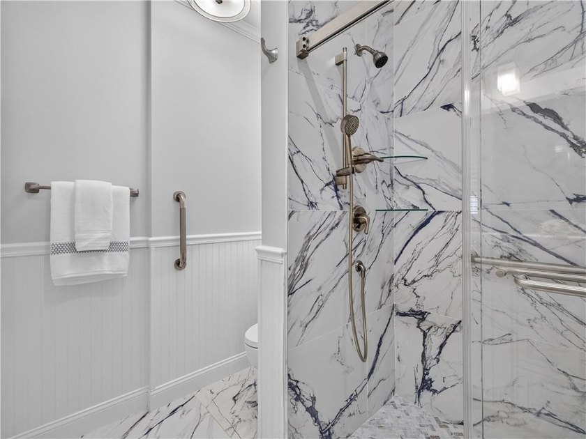 Welcome to effortless coastal living in a sought-after Westerly - photo 28