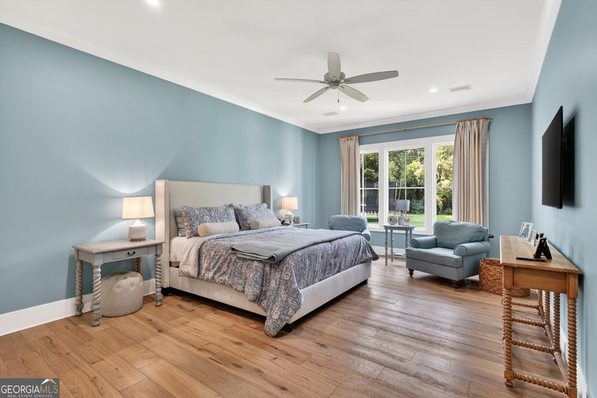 HOMES IN THIS EXCLUSIVE GATED NEIGHBORHOOD RARELY COME TO MARKET - photo 33