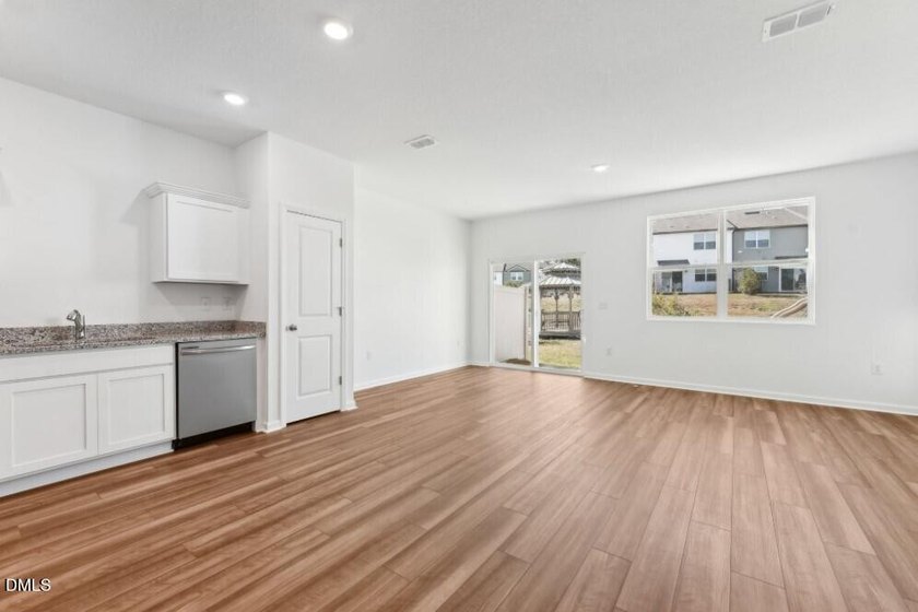 SPECIAL FINANCING INCENTIVES AVAILABLE! Welcome to Glenn - photo 7