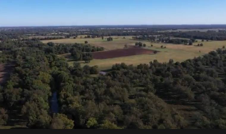 -172 Acres of Premier Oklahoma Riverfront with Lifetime Mining - photo 11