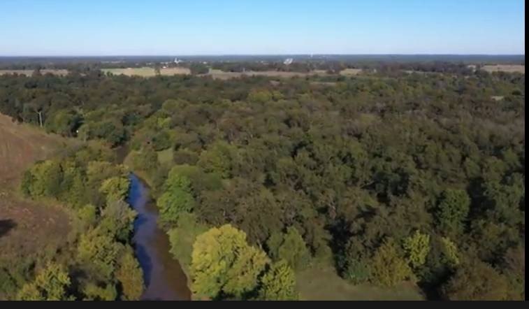 -172 Acres of Premier Oklahoma Riverfront with Lifetime Mining - photo 12