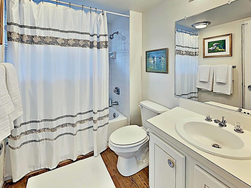 Heron Marsh Villa is a 3 bedroom, end unit villa at Litchfield - photo 14